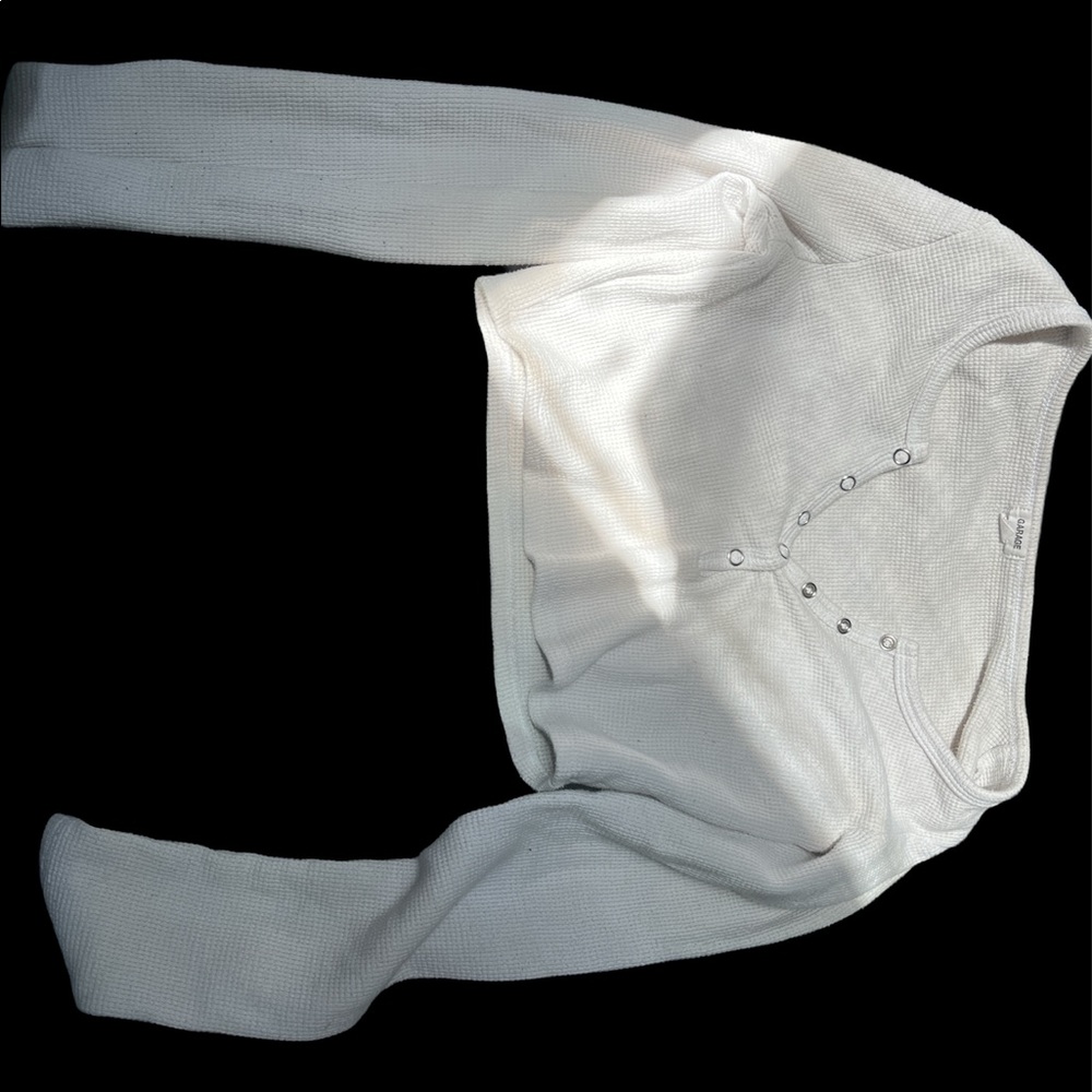 Garage white long sleeve crop top